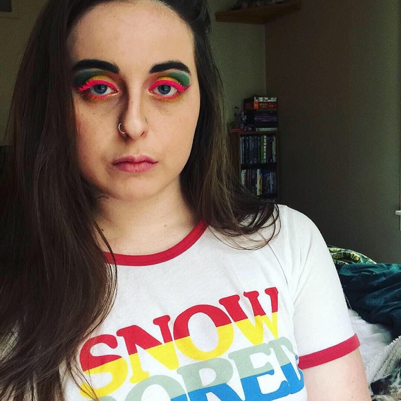 Meet your Posher, Brittney - Picture 1 of 1